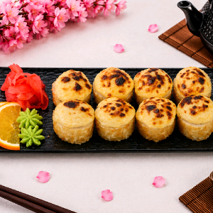 Жаренный ролл с курицей