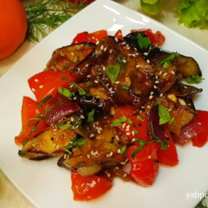 Баклажан в кисло-сладком соусе